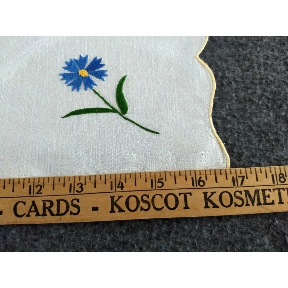 Vintage Hand Embroidered‎ Cloth Dinner Napkins Set/12 Floral Scalloped Edge NEW